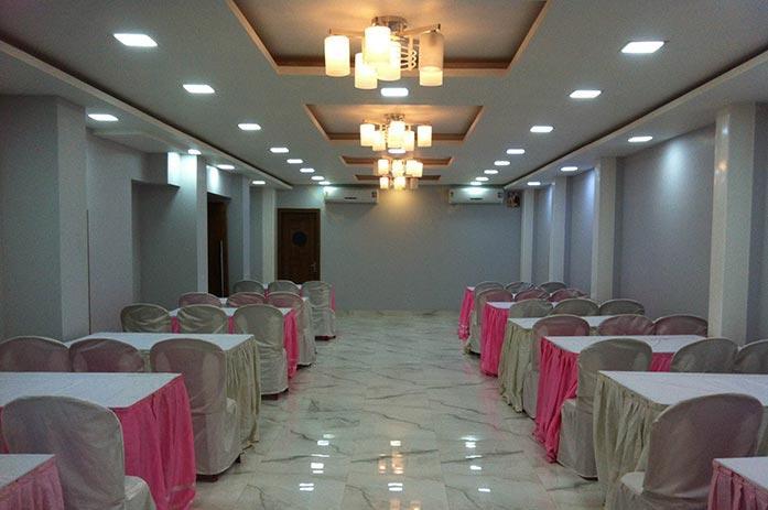 Hotel Heera International Kolkata Bagian luar foto
